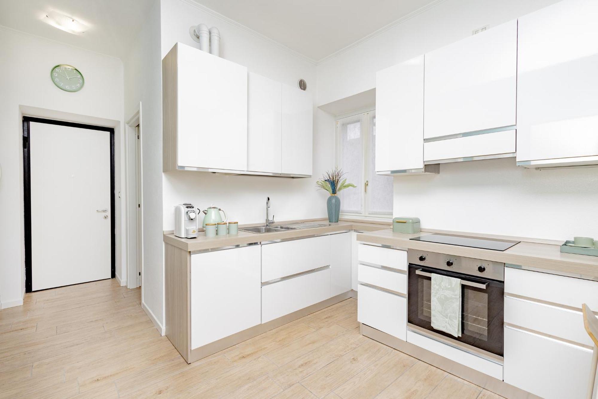 Manzoni Apartment Lecco Ngoại thất bức ảnh