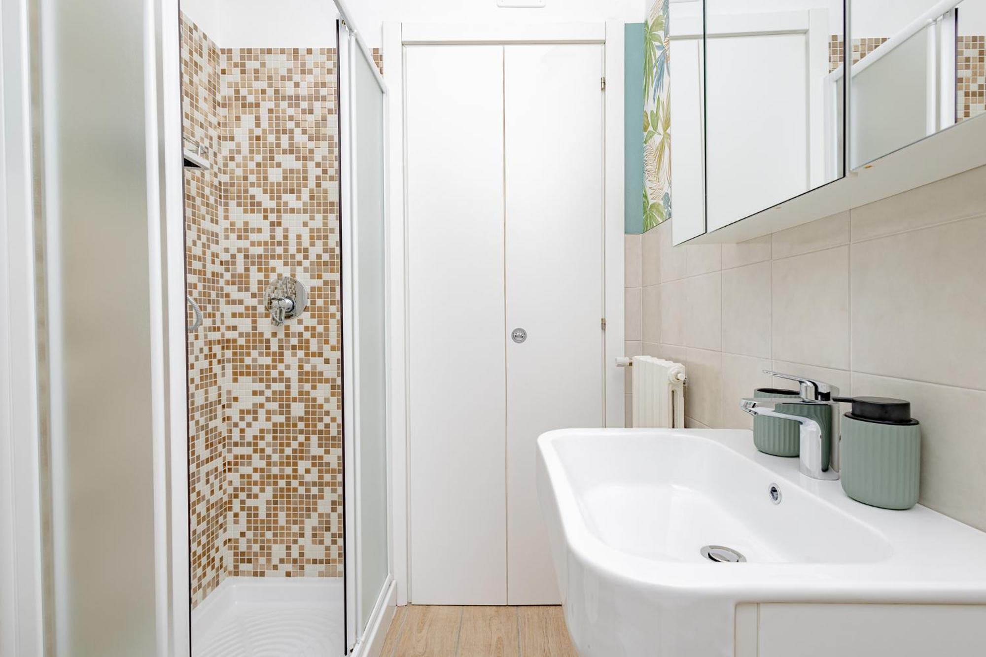 Manzoni Apartment Lecco Ngoại thất bức ảnh